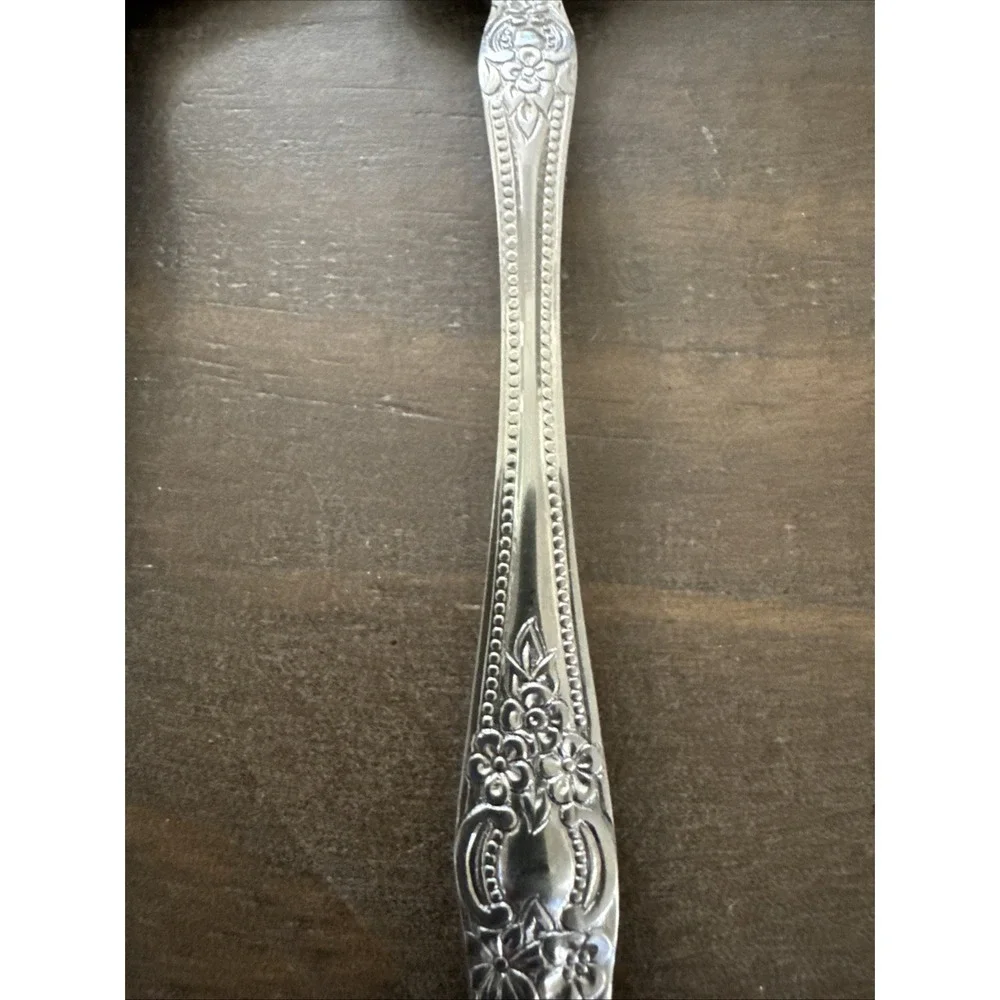 Rogers‎ Summer Rose 12 PC Flatware Set Knife Spoon Fork  Lot